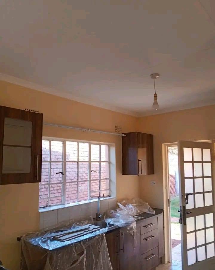 Residential House photograph 3